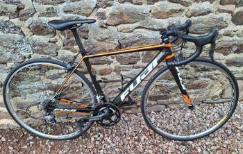 Used Fuji SL1- PRO Shimano 2010 2010 Road & Gravel