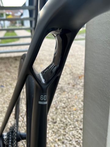 Used Trek SL 6 Gen 7 2024 Road & Gravel, Black — image 9 of 13