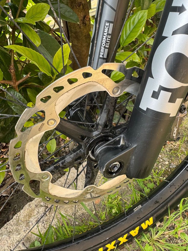 Canyon Spectral 125 CF 8 2023 2023 Mountainbike usato, Verde — immagine 7 di 7