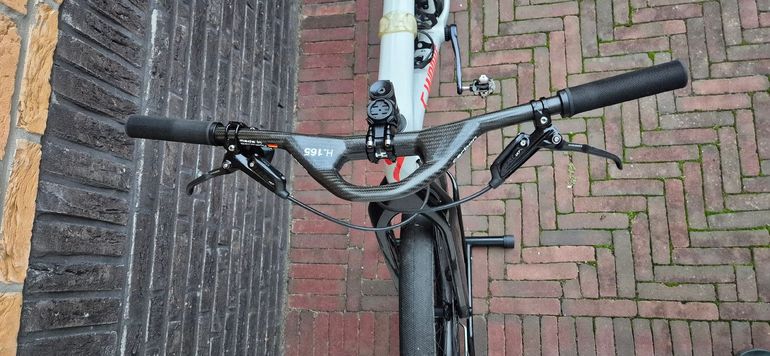 Specialized Epic SRAM GX Eagle AXS 2020 Mountainbike usato, Grigio chiaro — immagine 6 di 6