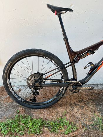 Used KTM SCARP EXONIC 2024 2024 Mountainbike, Orange — image 4 of 5