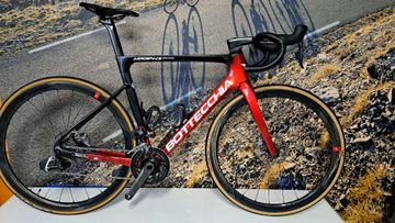 Tweedehands Bottecchia Aerospace Squadra 2023 Road & Gravel — afbeelding 1 van 12
