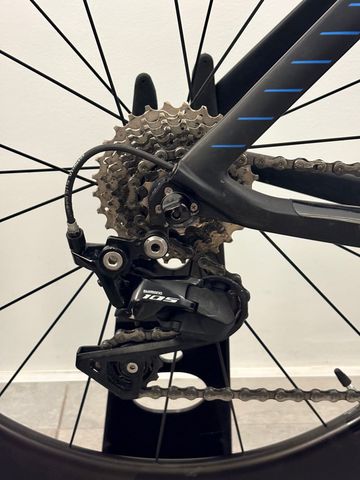 Used Canyon Speedmax CF 8.0 SL 2019 2019 Road & Gravel, Black — image 3 of 17