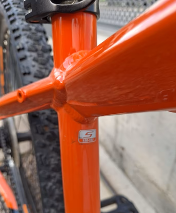 Used Orbea MX 20 27.5 2022 2022 Mountainbike, Orange, 27.5 — image 4 of 5