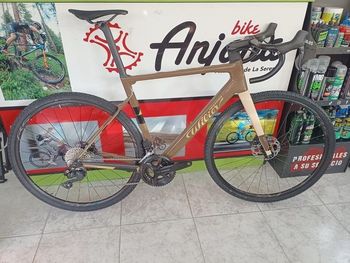 Wilier, Garda SHIMANO 105 Di2 R7170 2X12S 2024
