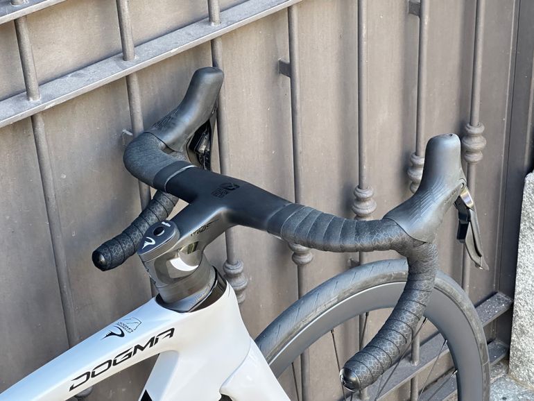 Used Pinarello Dogma Shimano Ultegra Di2 2024 Road & Gravel — image 3 of 8