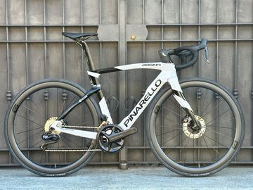 Brugt Pinarello Dogma Shimano Ultegra Di2 2024 Road & Gravel