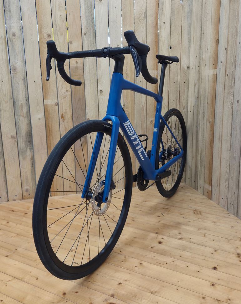 Used BMC Roadmachine TWO 2024 2024 Road & Gravel — image 3 of 5