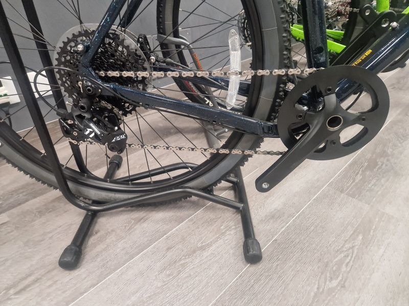 Genesis Fugio SRAM Apex 2024 Road & Gravel d'occasion — image 4 sur 5
