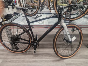 Used BMC URS THREE 2024 2024 Road & Gravel