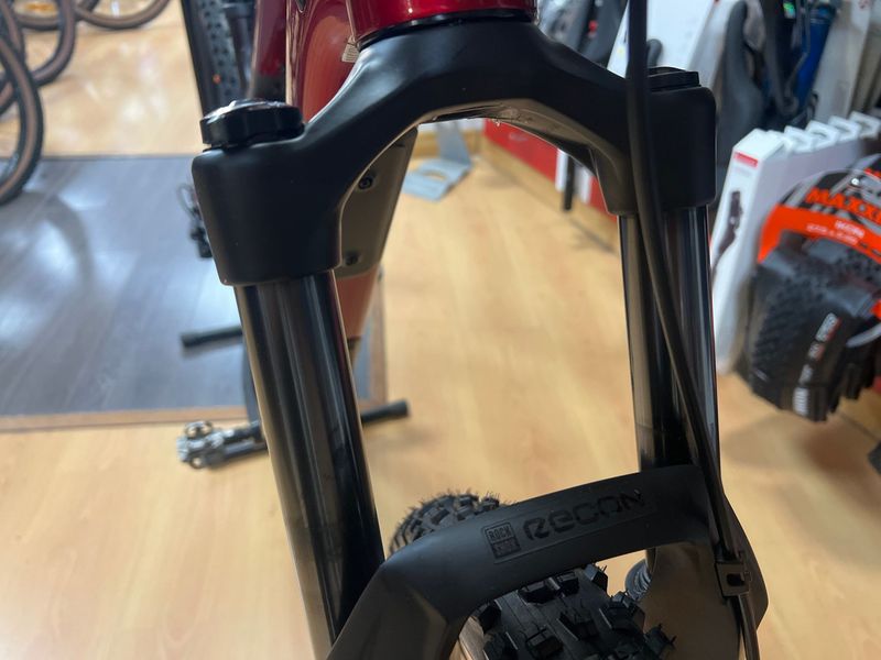 Gebrauchtes Trek Fuel EX7 2026 Mountainbike, Rot — Bild 5 von 7