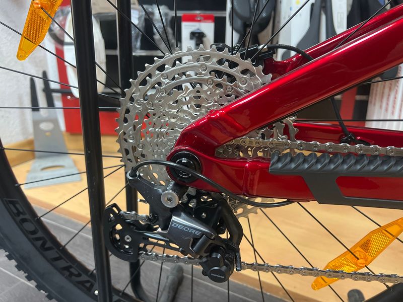 Gebrauchtes Trek Fuel EX7 2026 Mountainbike, Rot — Bild 3 von 7
