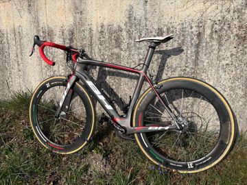 Used BH SRAM Red 2018 Road & Gravel, Black — image 7 of 23