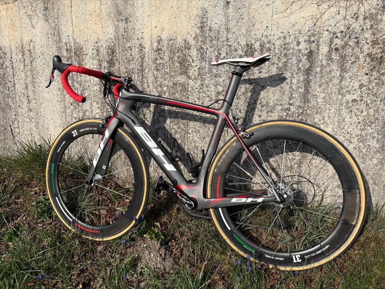 Used BH SRAM Red 2018 Road & Gravel — image 7 of 23