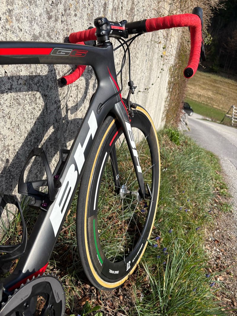 Used BH SRAM Red 2018 Road & Gravel, Black — image 23 of 23