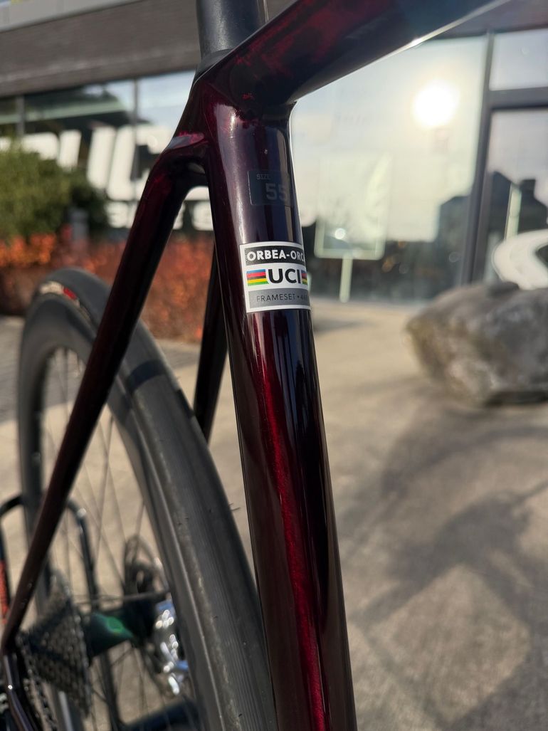 Used Orbea ORCA M11eLTD PWR 2024 2024 Road & Gravel, Red — image 5 of 5