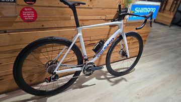 Tweedehands Colnago V5rs 2026 Road & Gravel — afbeelding 2 van 3