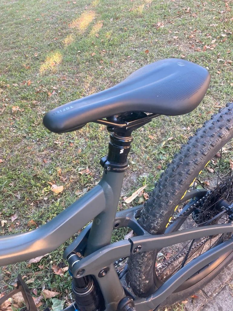Used Scott Genius SRAM NX 2023 Mountainbike, Light Gray, 29 — image 12 of 21