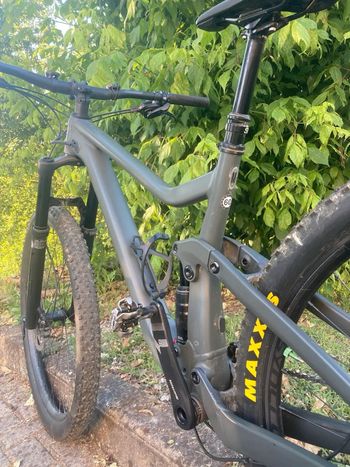 Used Scott Genius SRAM NX 2023 Mountainbike, Light Gray, 29 — image 16 of 21