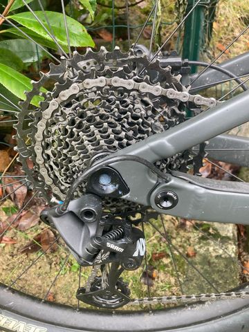 Used Scott Genius SRAM NX 2023 Mountainbike, Light Gray, 29 — image 3 of 21