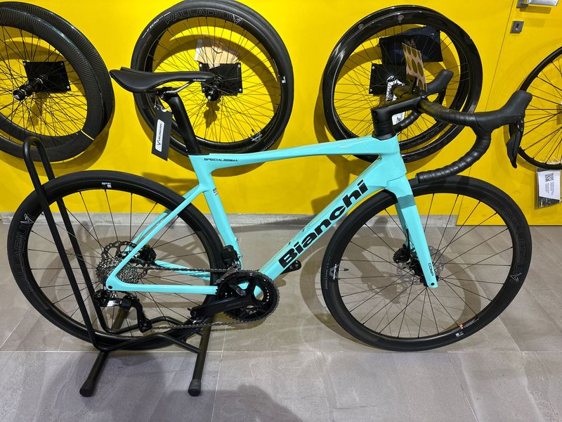 Used Bianchi Specialissima COMP 105 Di2 2024 2024 Road & Gravel