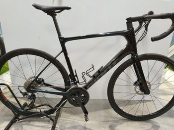 Giant, Defy Advanced 1 2022