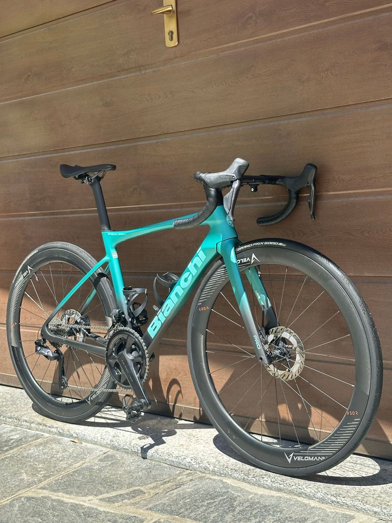 Used Bianchi Specialissima PRO Ultegra Di2 2024 2024 Road & Gravel, Black — image 7 of 8