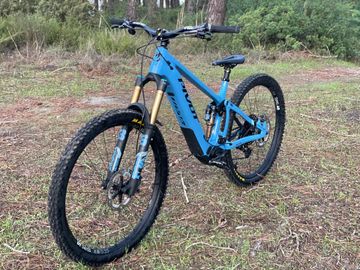 Brugt Pivot SHUTTLE AM Pro X0 Eagle Transmission 2024 2024 Mountainbike — billede 4 af 12