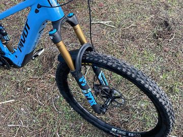 Brugt Pivot SHUTTLE AM Pro X0 Eagle Transmission 2024 2024 Mountainbike — billede 11 af 12