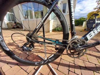 Used Bianchi BIANCHI INFINITO CV CAMPAGNOLO ATHENA 2017 Road & Gravel, Grün — image 3 of 4