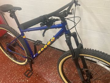 Used Marin Pine Mountain 1 2022 2022 Mountainbike, Blue, 29 — image 5 of 5