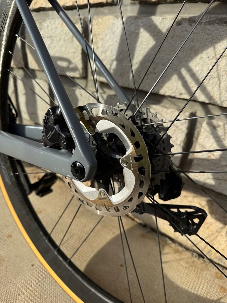Used BMC Teammachine SLR01 FIVE 2023 2023 Road & Gravel, Light Gray — image 3 of 16