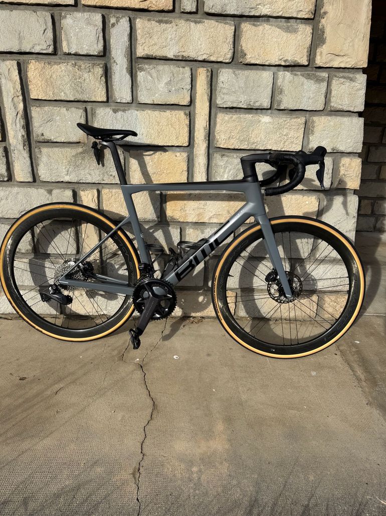 Used BMC Teammachine SLR01 FIVE 2023 2023 Road & Gravel, Light Gray — image 1 of 16