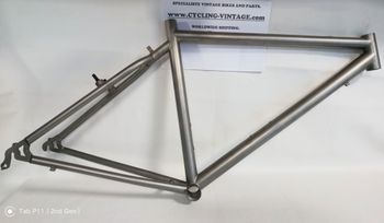 Custom, CADRE VTT TITANIUM 17" Frameset
