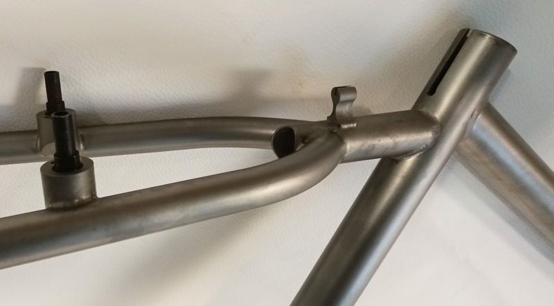 Używany Custom CADRE VTT TITANIUM 17" Frameset 2000 Road & Gravel — zdjęcie 4 z 8