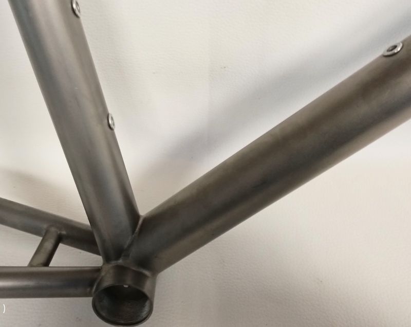 Używany Custom CADRE VTT TITANIUM 17" Frameset 2000 Road & Gravel — zdjęcie 3 z 8