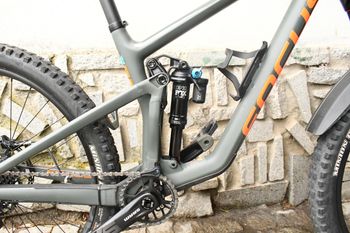 Used Focus SAM 8.8 2021 2021 Mountainbike, Green, 29 — image 7 of 8