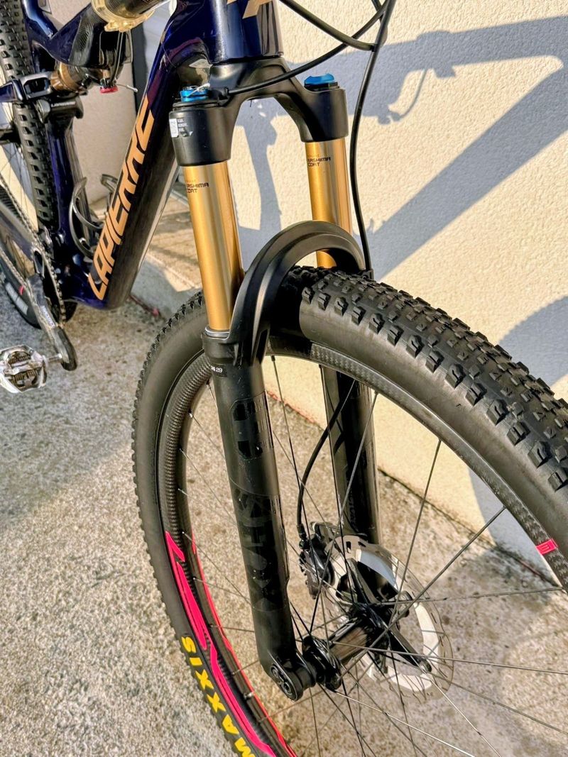 Used Lapierre XRM SRAM XX1 Eagle AXS 2025 Mountainbike, Blue — image 7 of 8