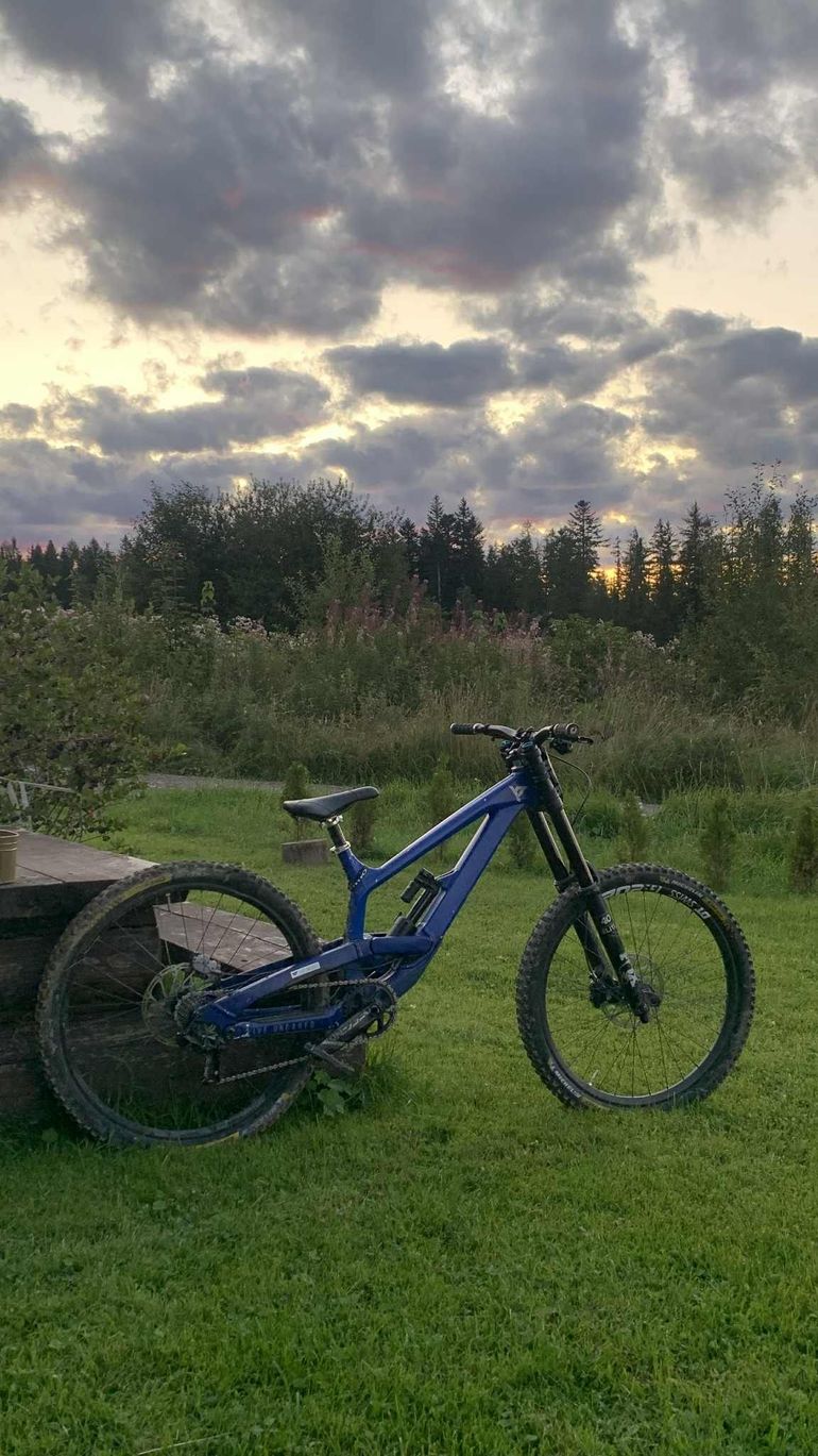 YT Industries TUES Base 2020 2020