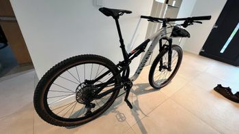 Used Canyon Neuron 6 2024 2024 Mountainbike, Black, 27.5, 29 — image 2 of 6