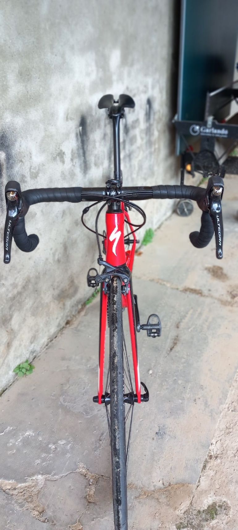 Used Specialized Men's Tarmac Expert 2018 2018 Road & Gravel, Rot — image 7 of 11