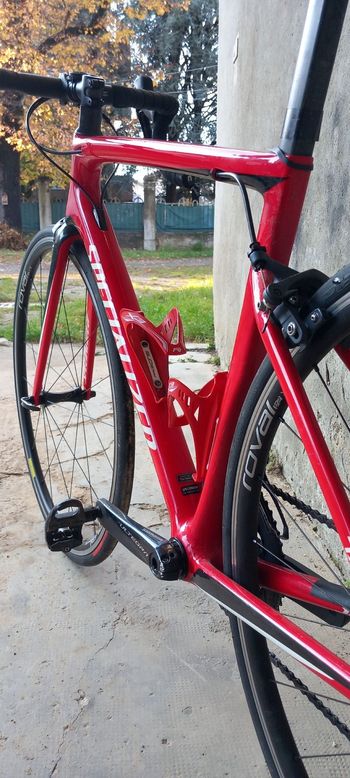 Used Specialized Men's Tarmac Expert 2018 2018 Road & Gravel, Rot — image 5 of 11