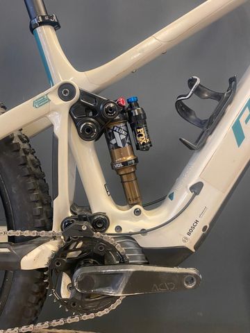 Brugt Pivot Shuttle AM Shimano Deore XT 2024 Mountainbike — billede 2 af 11