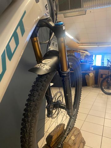 Brugt Pivot Shuttle AM Shimano Deore XT 2024 Mountainbike — billede 5 af 11