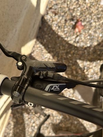 Specialized Stumpjumper SRAM X9 2015 Mountainbike de segunda mano, Negro — imagen 4 de 8