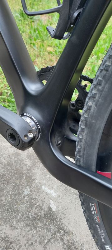 Używany Pinarello Granger X1 Disc 2023 2023 Road & Gravel — zdjęcie 9 z 13