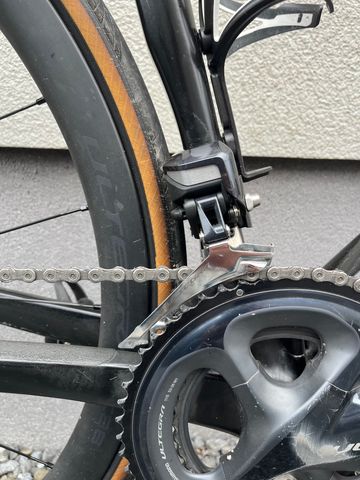 Used BMC Roadmachine 01 FIVE 2023 2023 Road & Gravel, Black — image 13 of 17