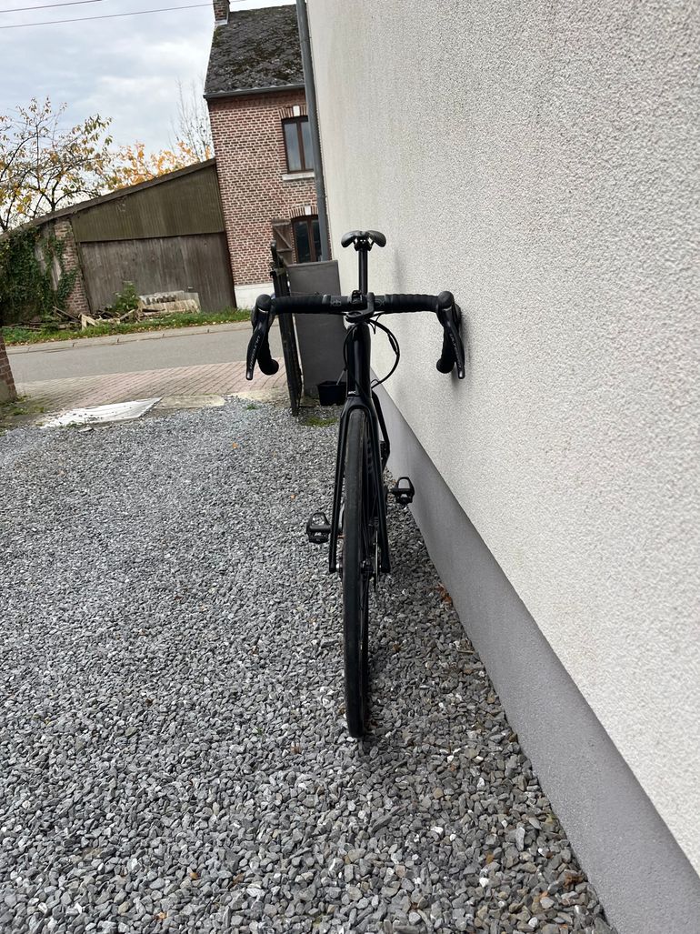 Used BMC Roadmachine 01 FIVE 2023 2023 Road & Gravel, Nero — image 11 of 17