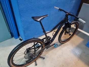 Used Giant Trance 29 1 2020 2020 Mountainbike, Black, 29 — image 11 of 11