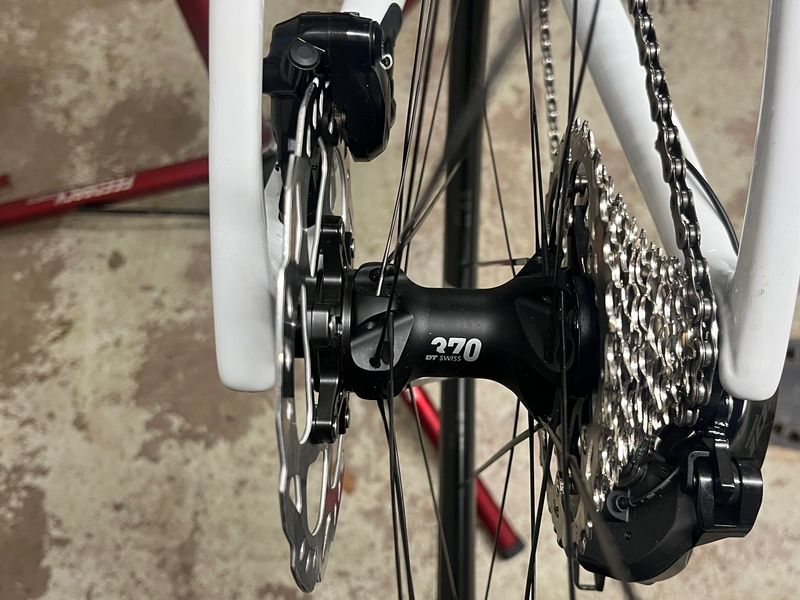 Used Trek Sl7 2023 2023 Road & Gravel, White — image 6 of 10